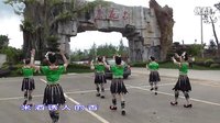 茶花泉边的侗族舞蹈 多嘎多耶