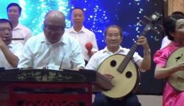 商城豫南明珠艺术团乐队演出表演名曲《喜洋洋》